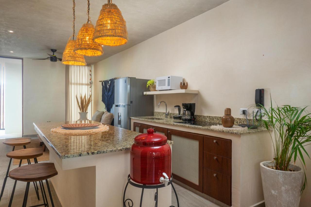 Luxury Condo For 4 With Access To Pool - A203 图卢姆 外观 照片